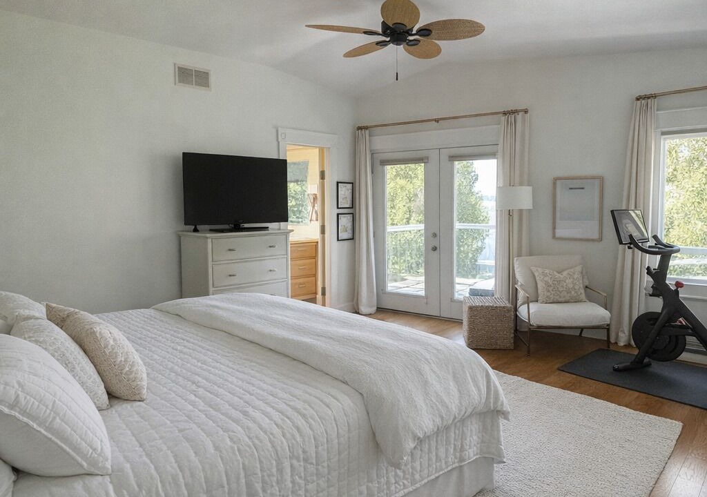 Photo of Bedroom in Inverhuron