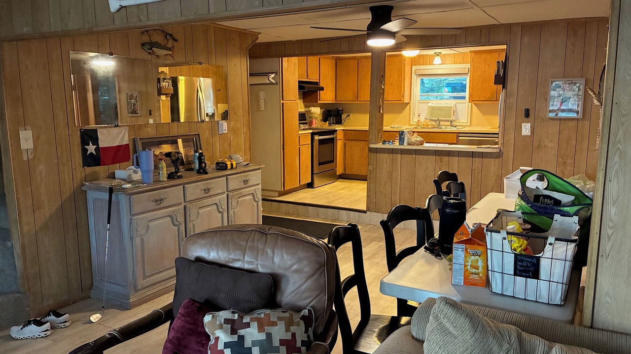 Photo of Livingroom in Spicewood