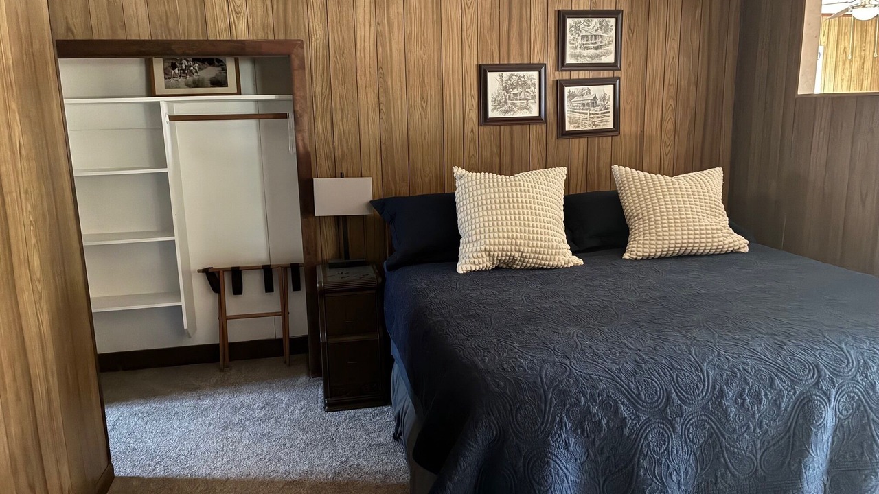 Photo of Bedroom in Spicewood