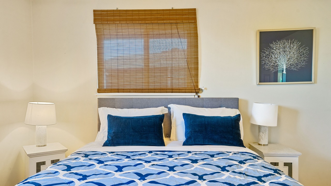 Photo of Bedroom in Bryn Mawr-Skyway