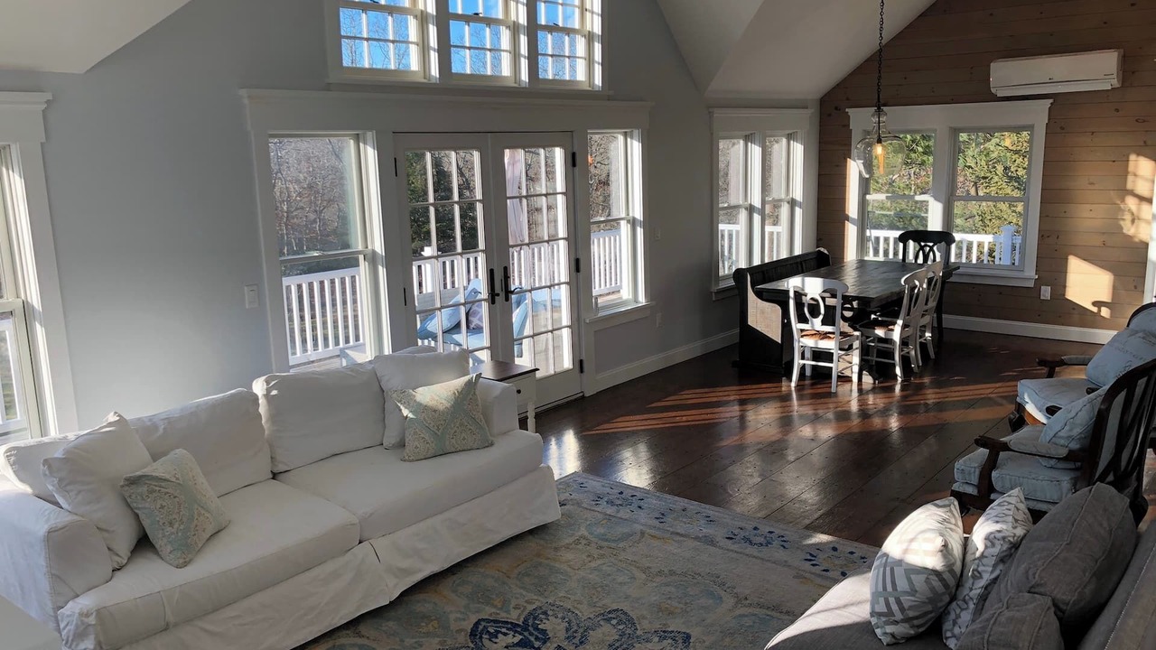 Photo of Livingroom in West Tisbury