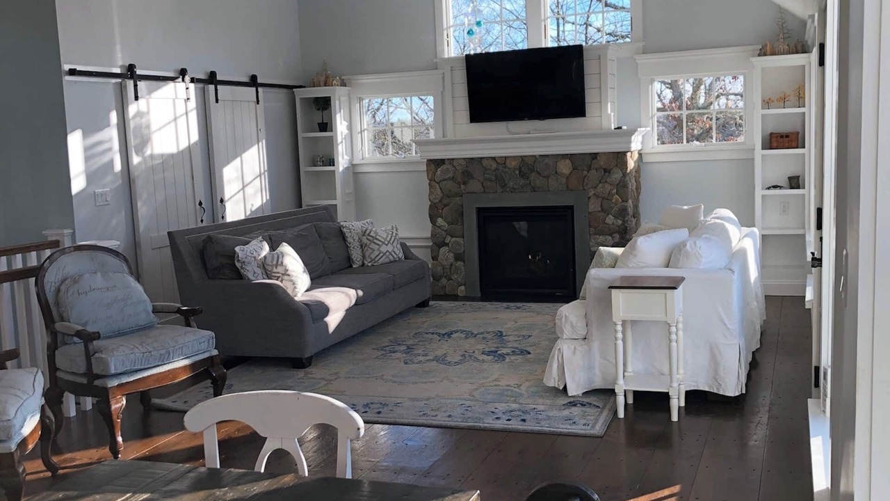Photo of Livingroom in West Tisbury