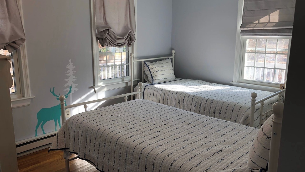 Photo of Bedroom in West Tisbury
