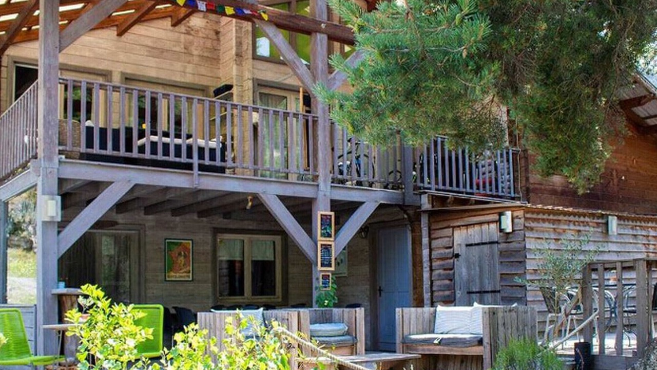 Photo of Patio Balcony in Meolans-Revel