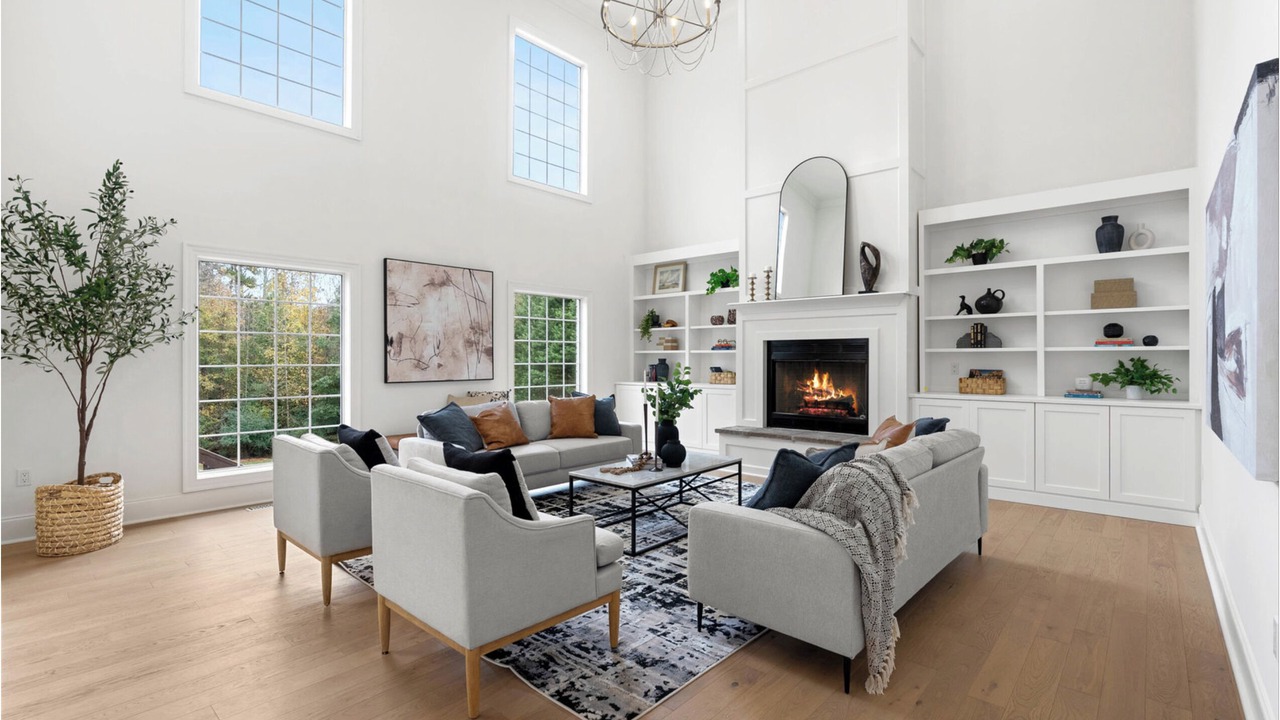 Photo of Livingroom in Travelers Rest