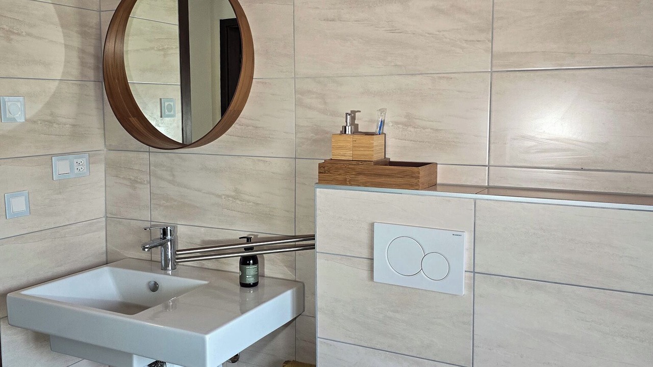 Photo of Bathroom in Palagnedra