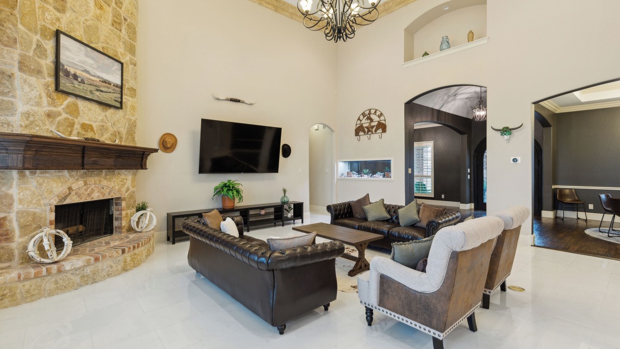 Photo of Livingroom in Forney