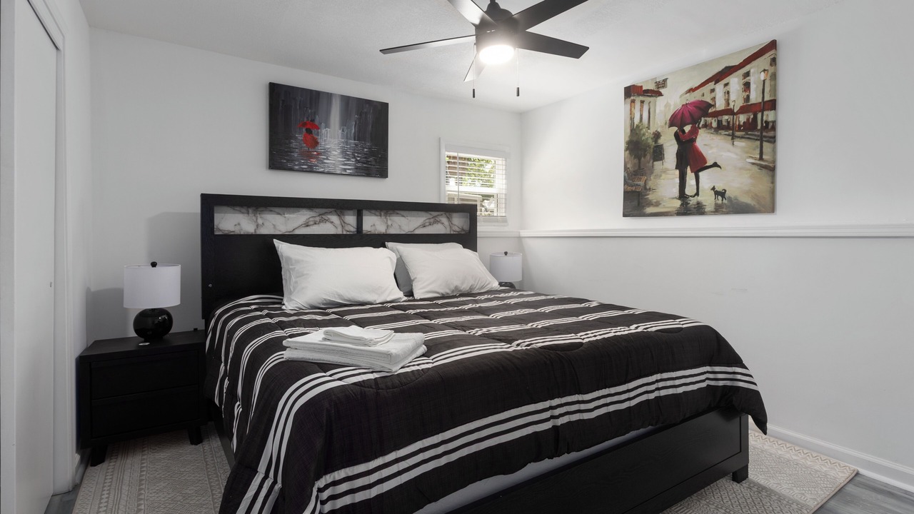 Photo of Bedroom in Grandview