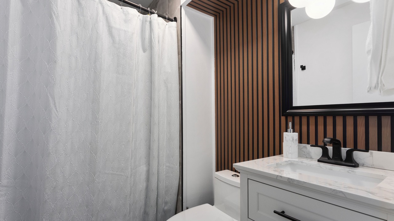 Photo of Bathroom in Grandview