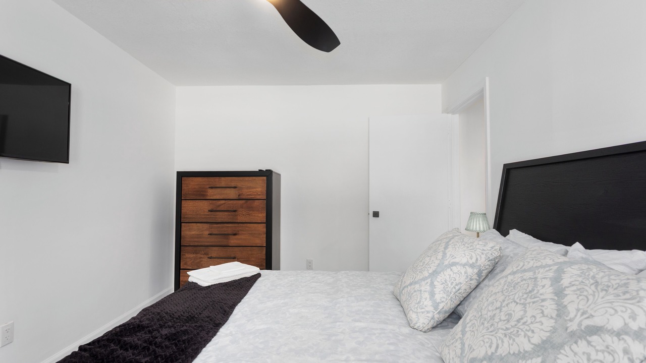 Photo of Bedroom in Grandview