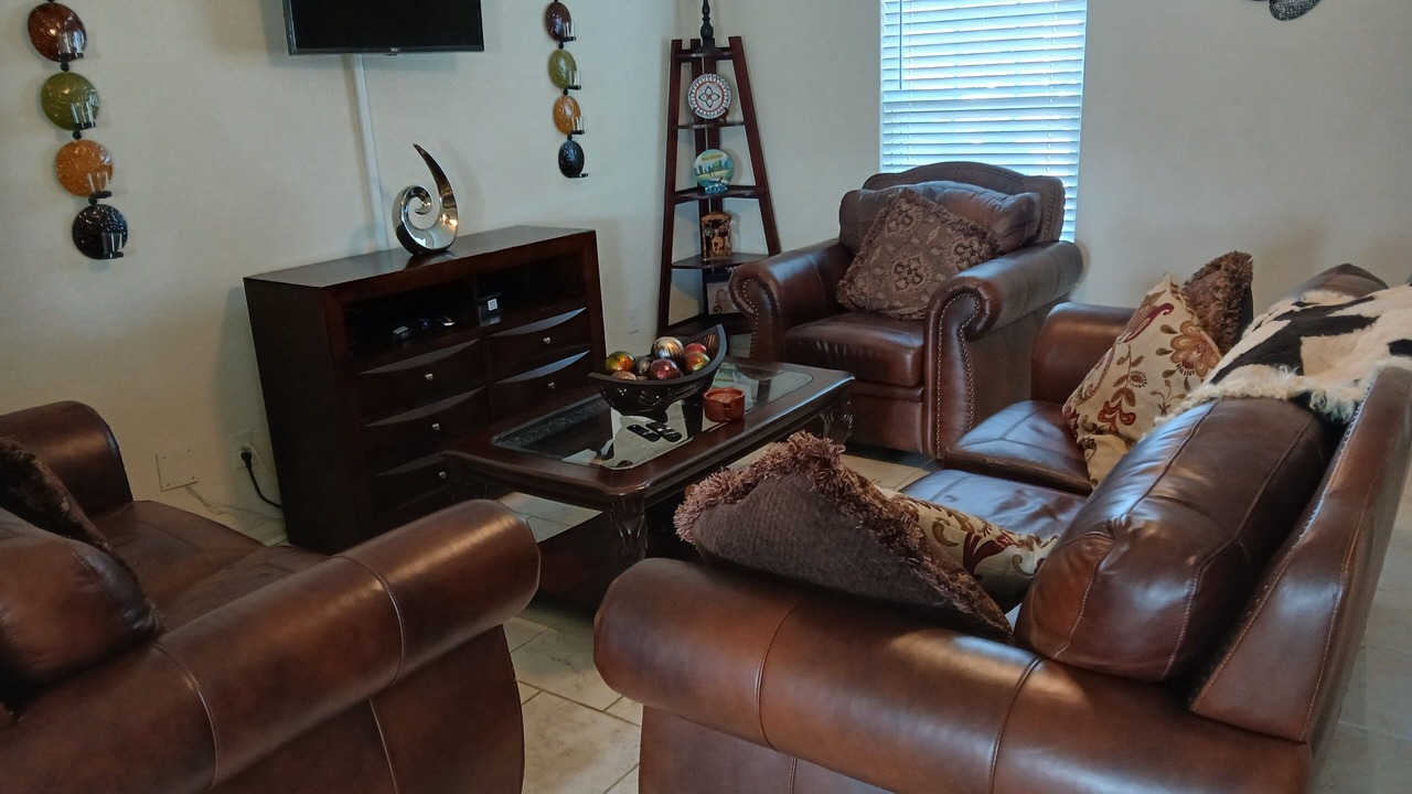 Photo of Livingroom in Medina Valley