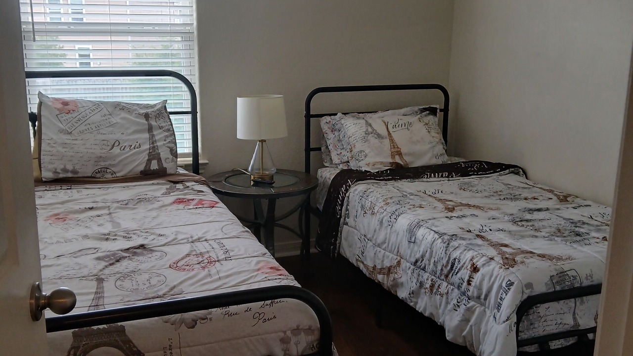 Photo of Bedroom in Medina Valley