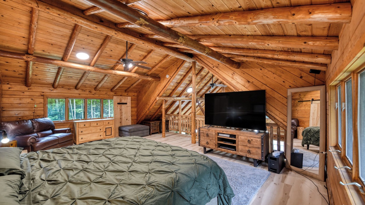 Photo of Bedroom in Goodman