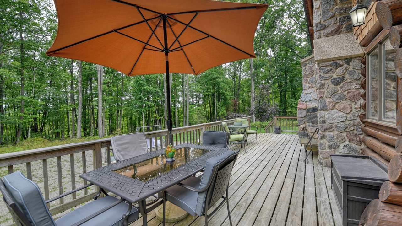 Photo of Outdoor in Goodman