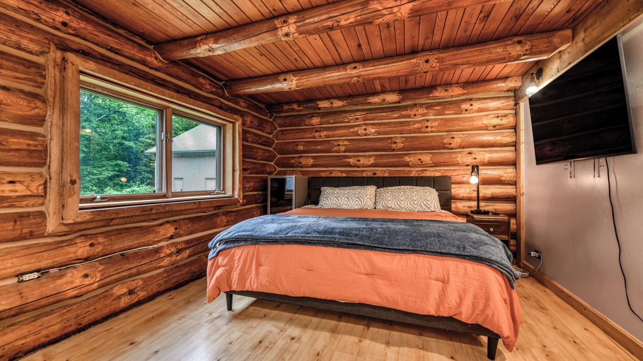 Photo of Bedroom in Goodman
