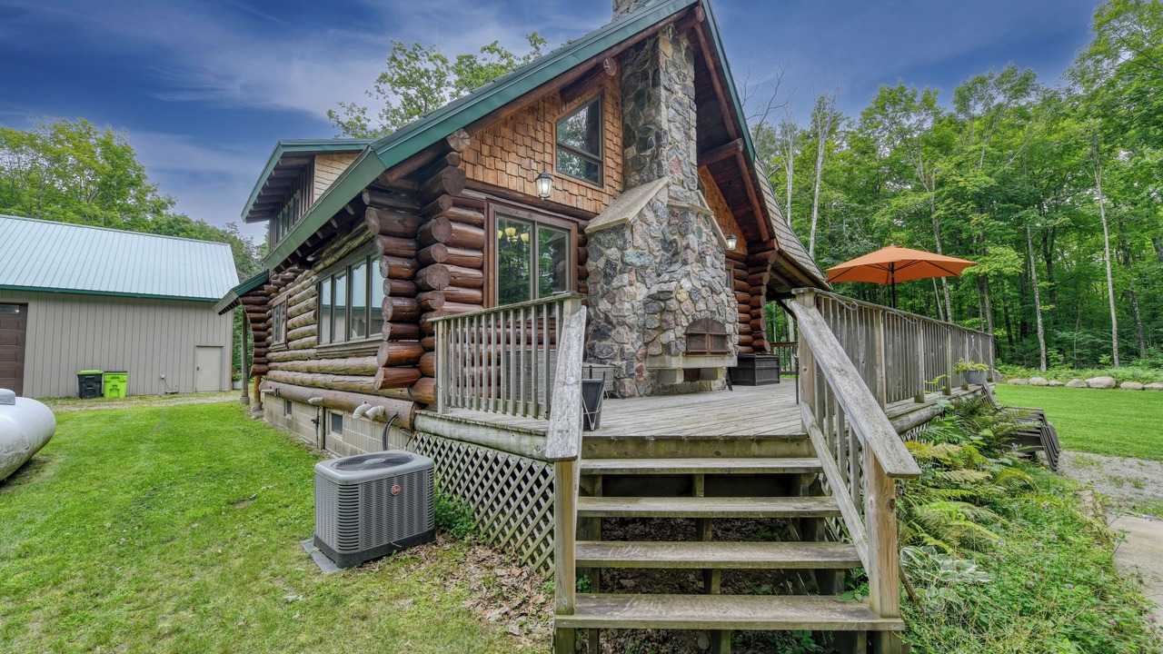 Photo of Outdoor in Goodman