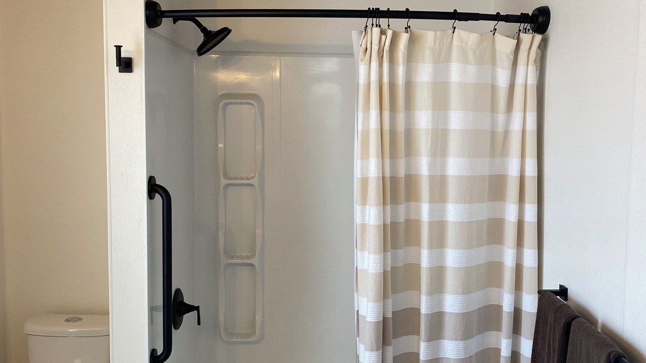 Photo of Bathroom in Beamsville