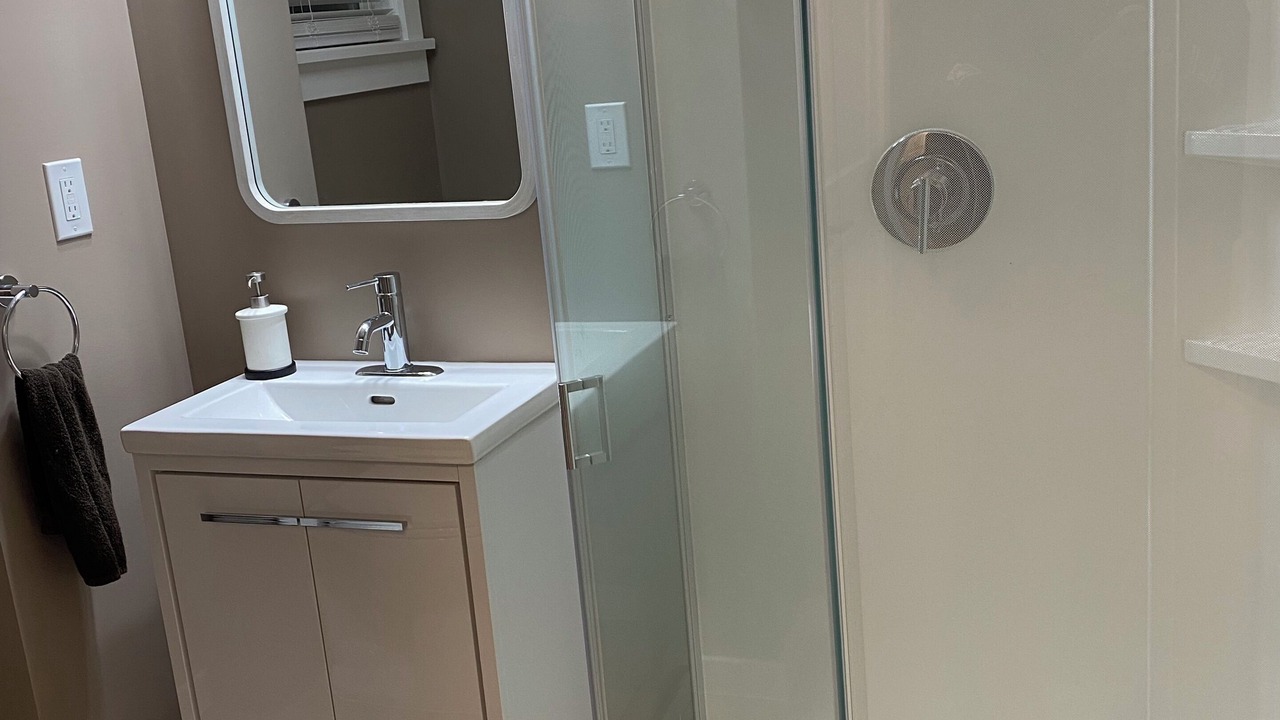 Photo of Bathroom in Beamsville