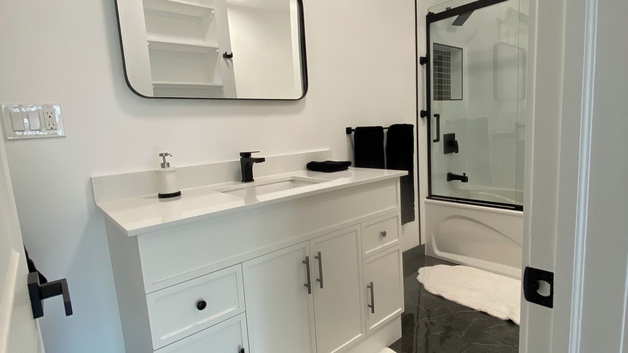 Photo of Bathroom in Beamsville