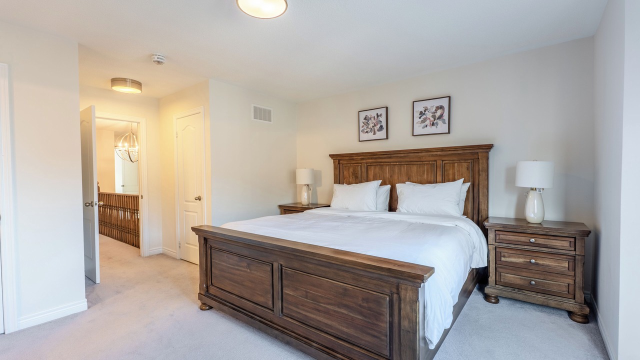 Photo of Bedroom in Oakville