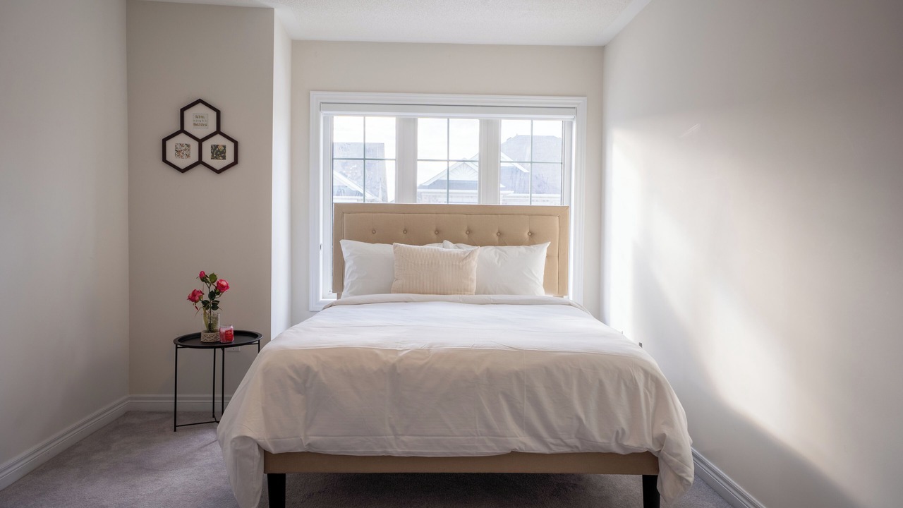 Photo of Bedroom in Oakville