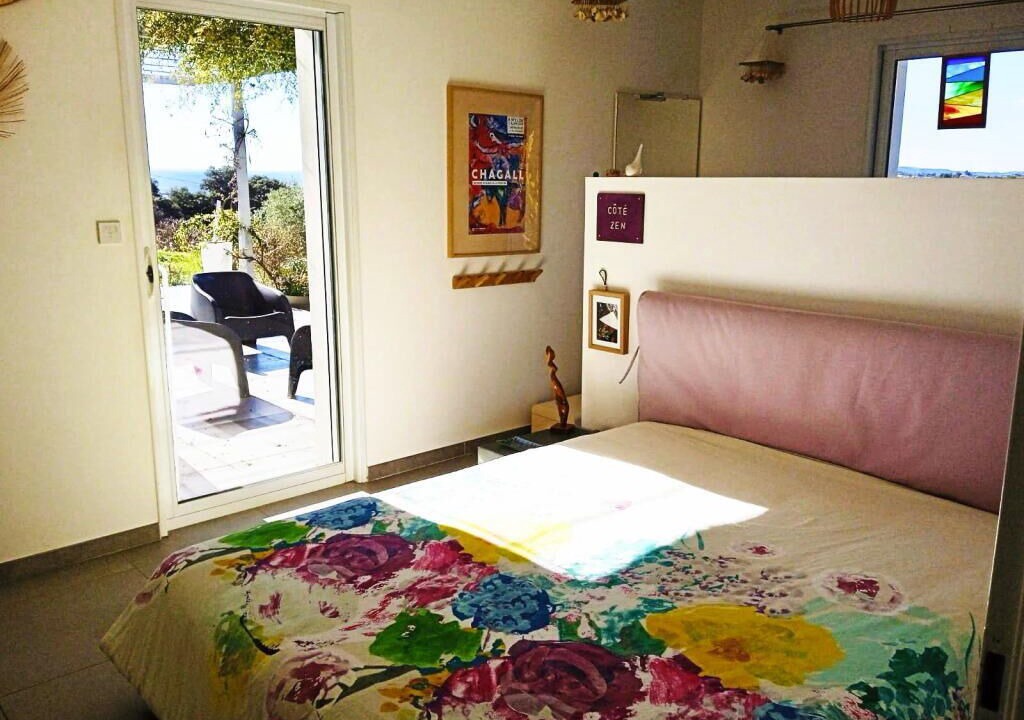 Photo of Bedroom in Manosque