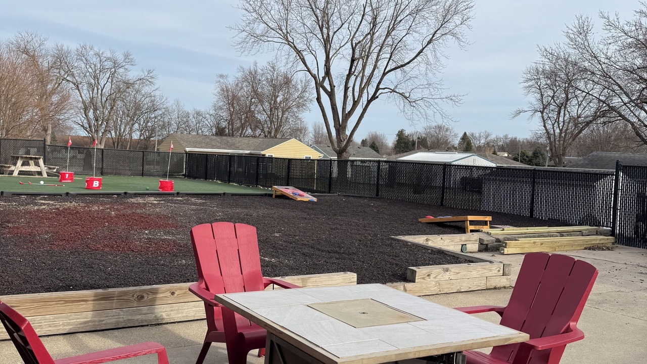 Photo of Outdoor in May City