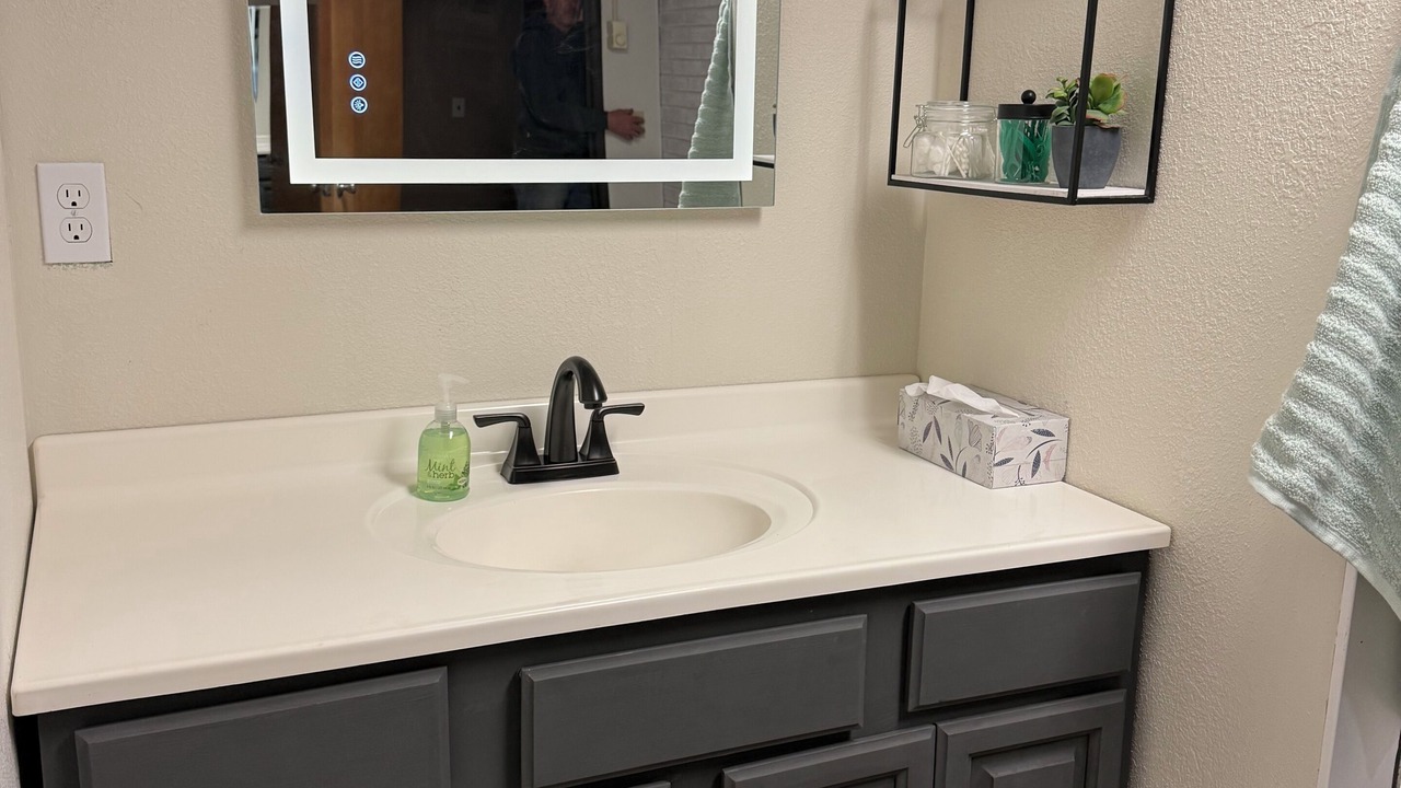 Photo of Bathroom in May City