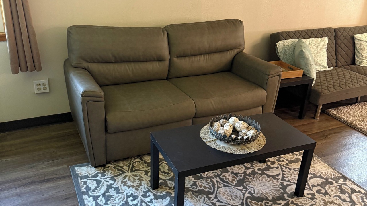 Photo of Livingroom in May City
