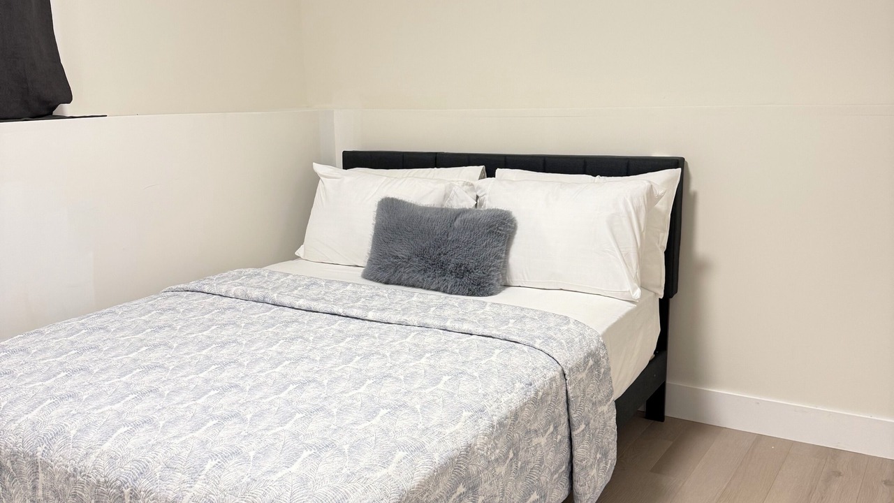 Photo of Bedroom in West End