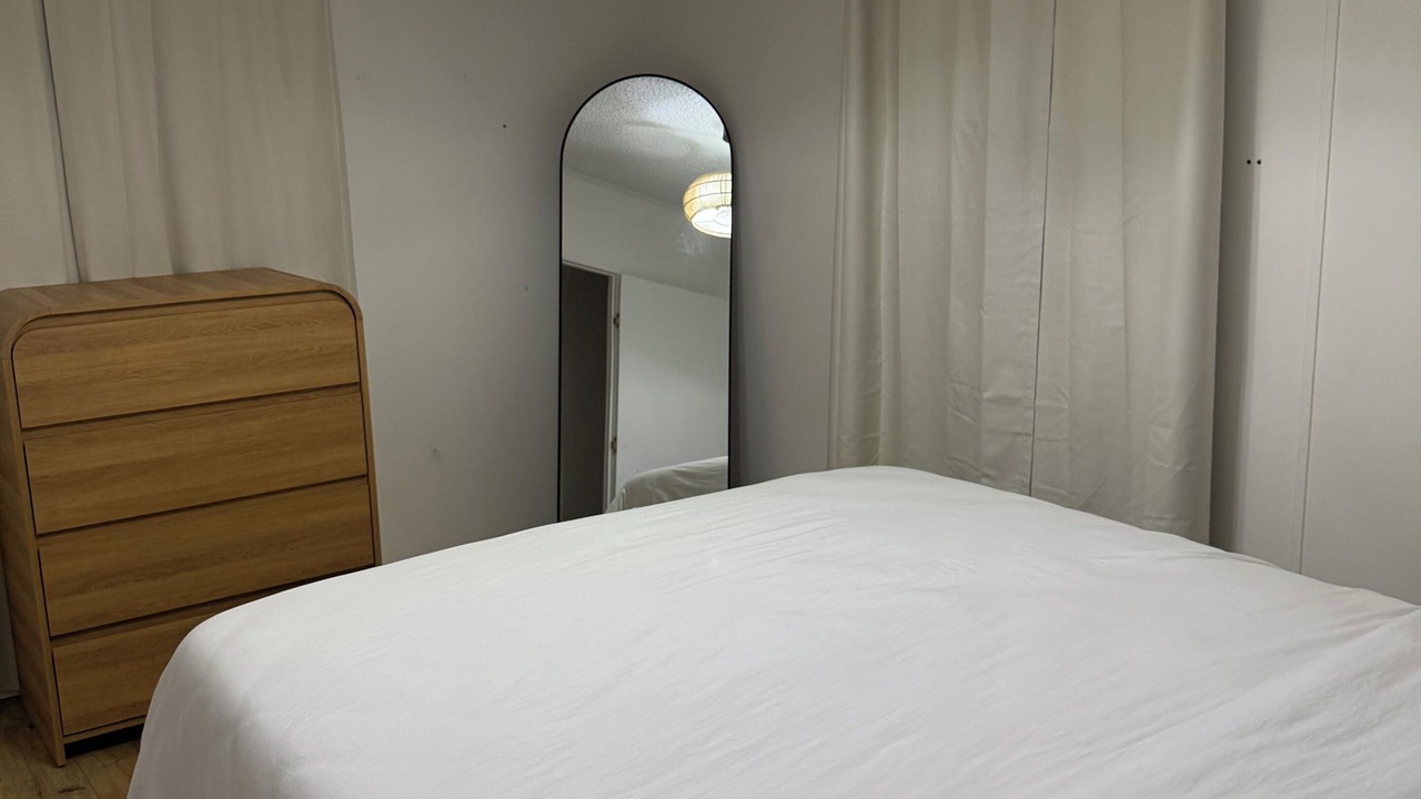 Photo of Bedroom in Henderson County