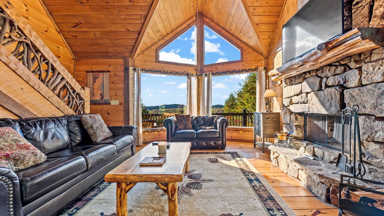 Photo of Livingroom in Mineral Bluff