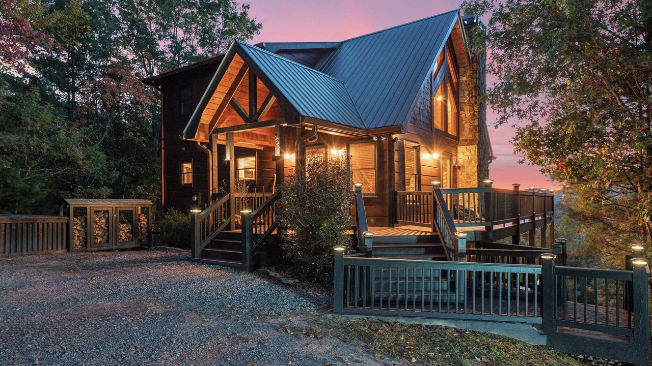 Photo of Outdoor in Mineral Bluff