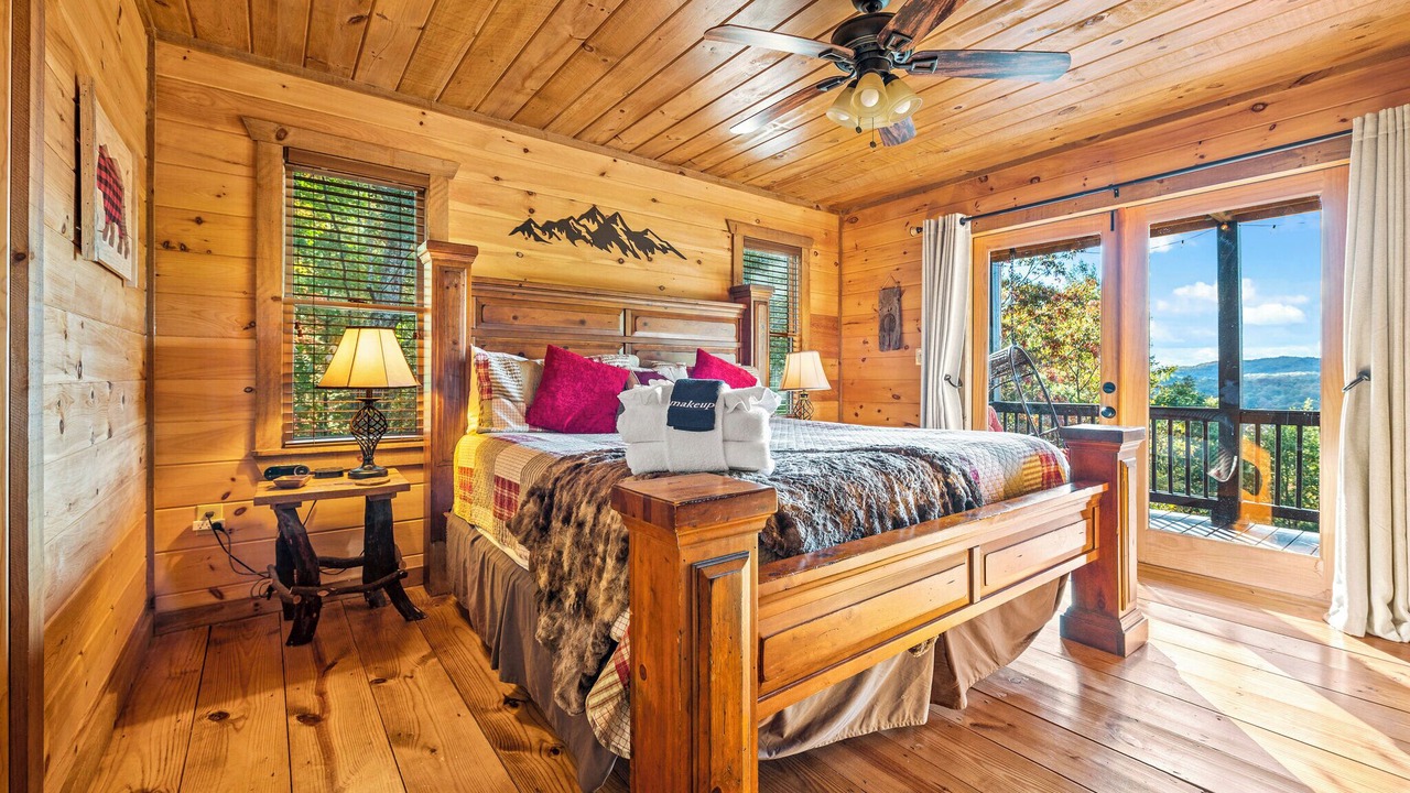 Photo of Bedroom in Mineral Bluff