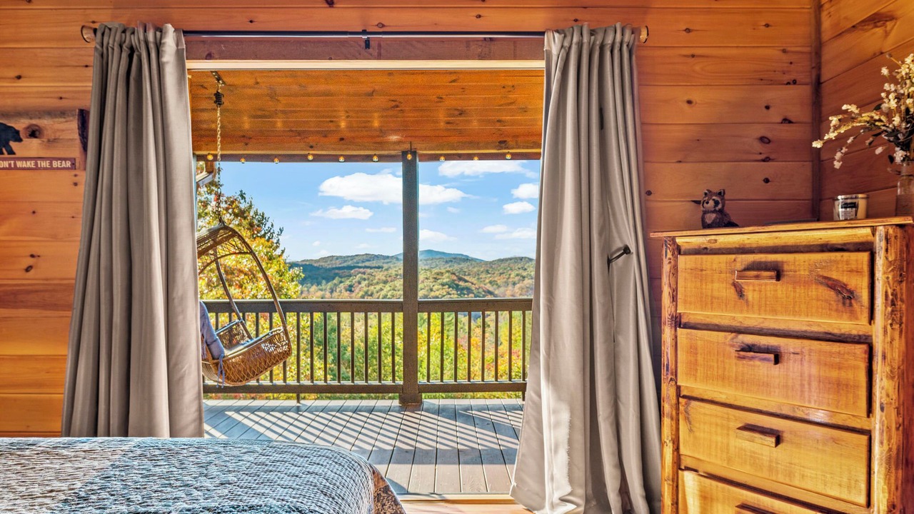 Photo of Bedroom in Mineral Bluff
