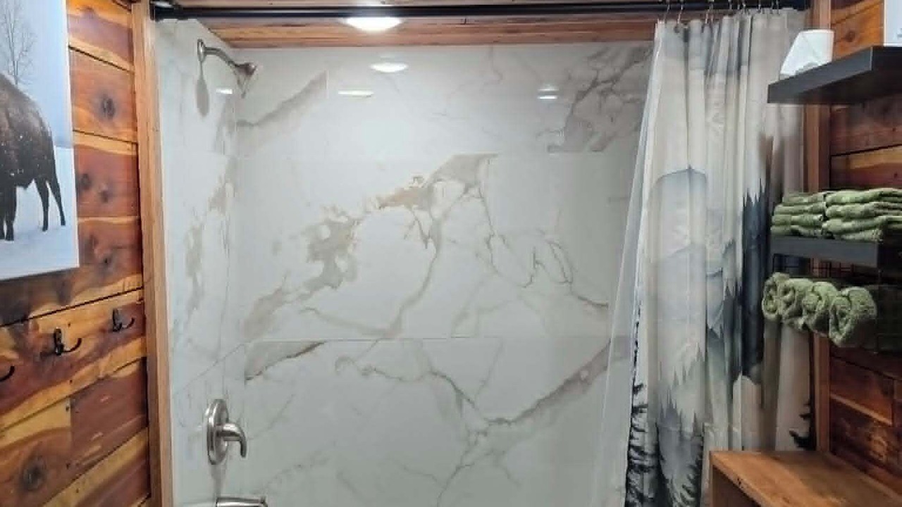 Photo of Bathroom in Marshall