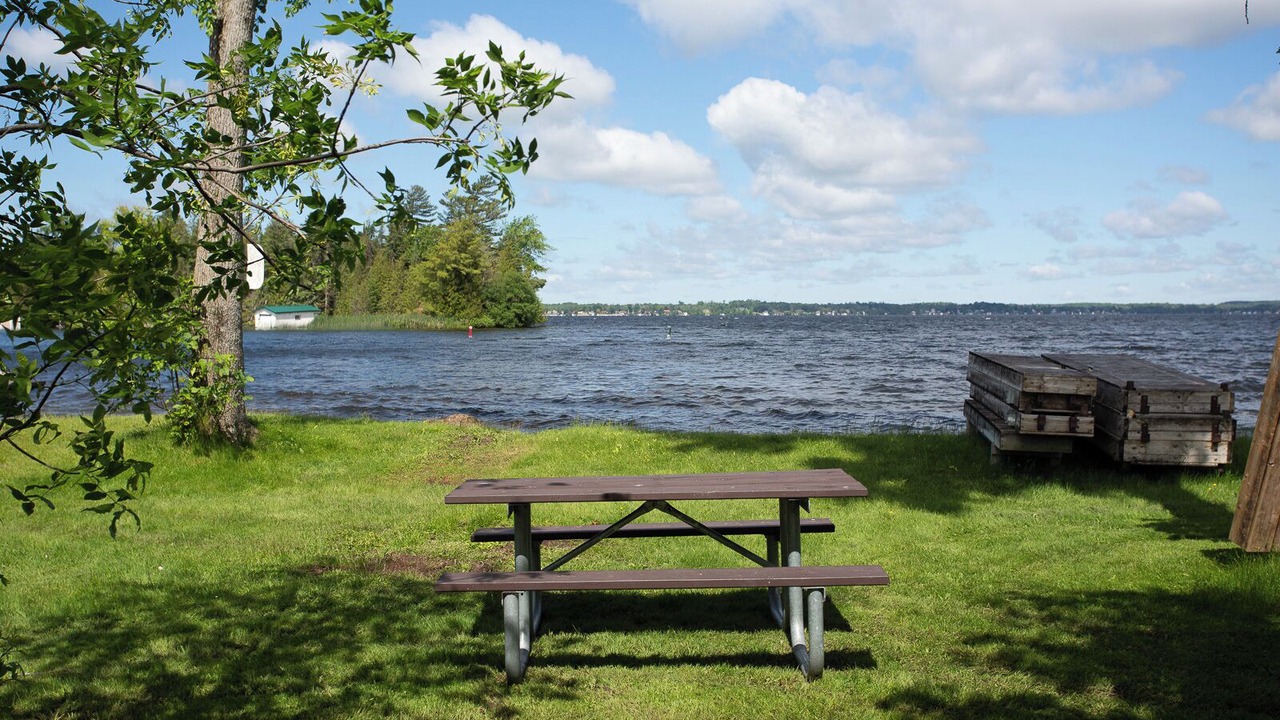 Photo of Outdoor in Lindsay
