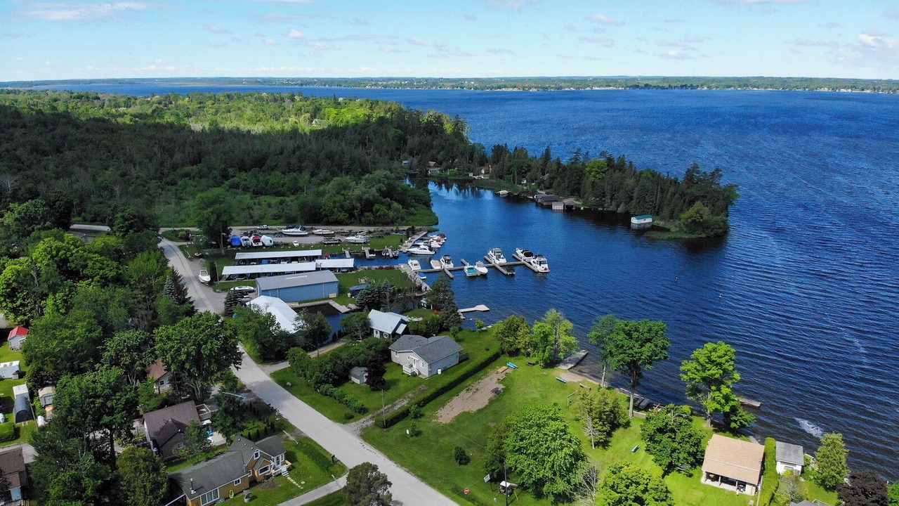 Photo of Outdoor in Lindsay