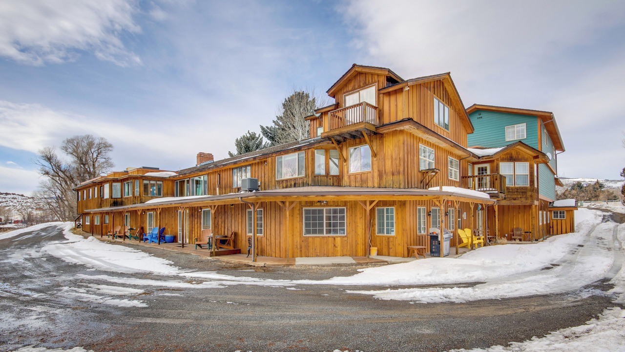 Photo of Outdoor in Emigrant