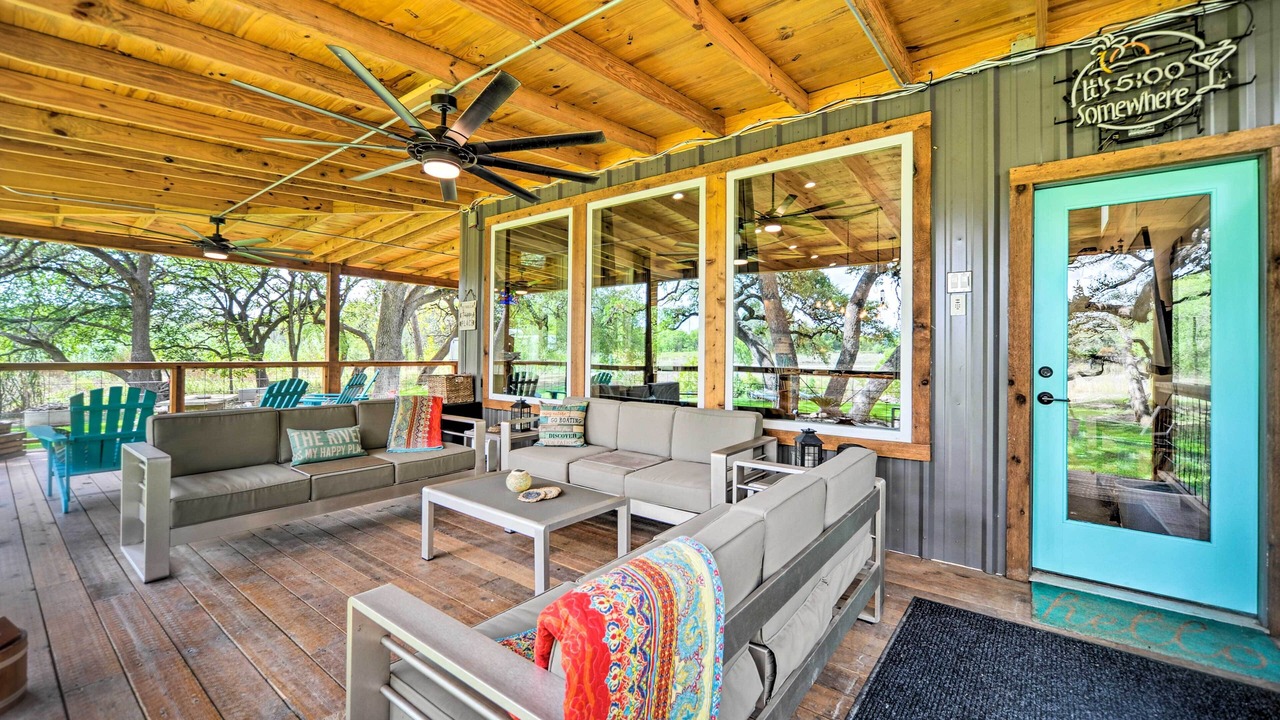 Photo of Patio Balcony in Blanco