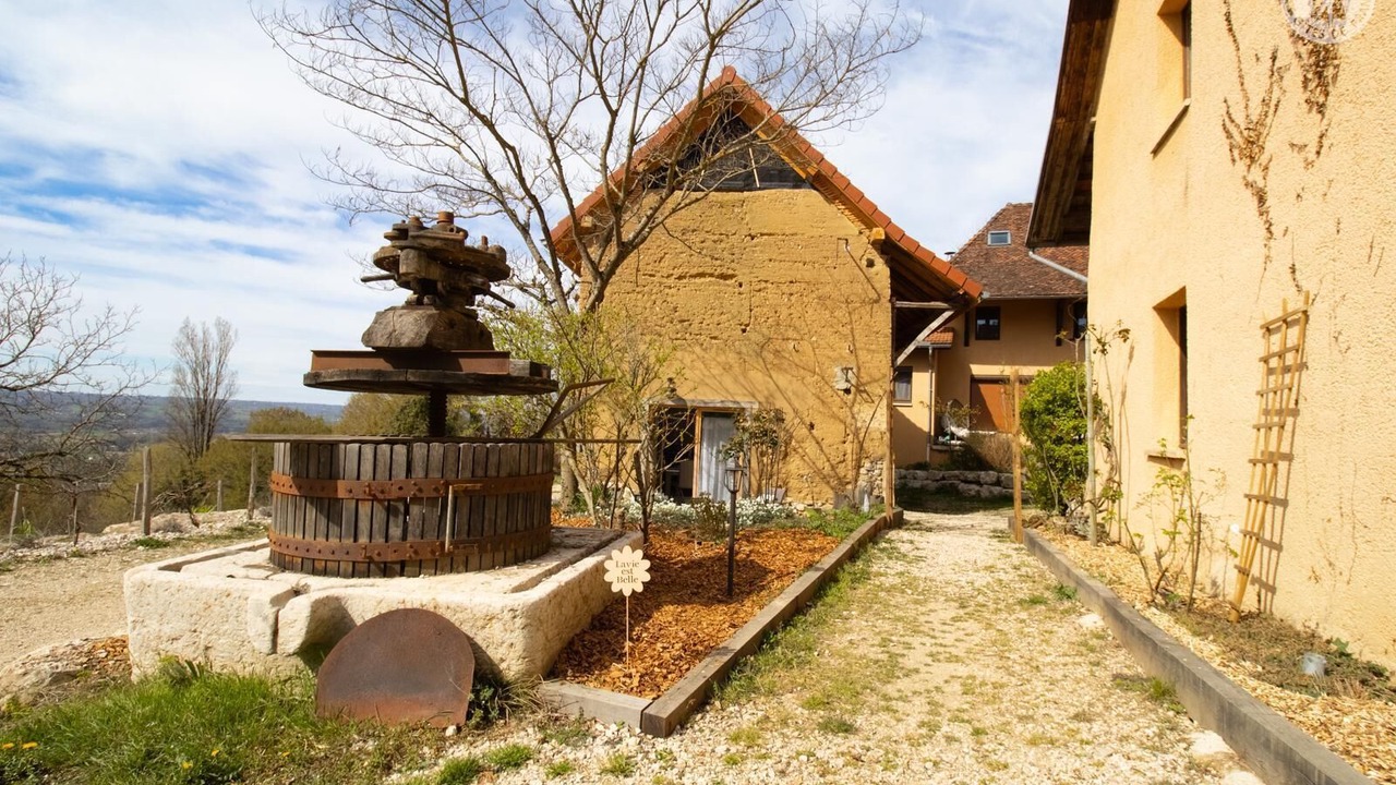 Photo of Outdoor in Saint-Genix-sur-Guiers