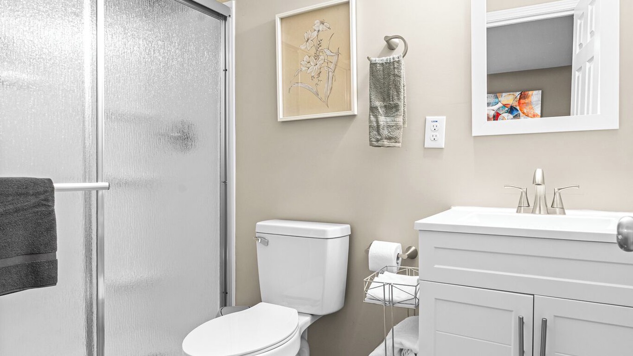 Photo of Bathroom in Mableton