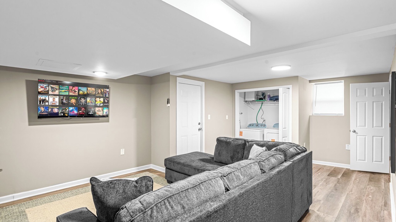 Photo of Livingroom in Mableton