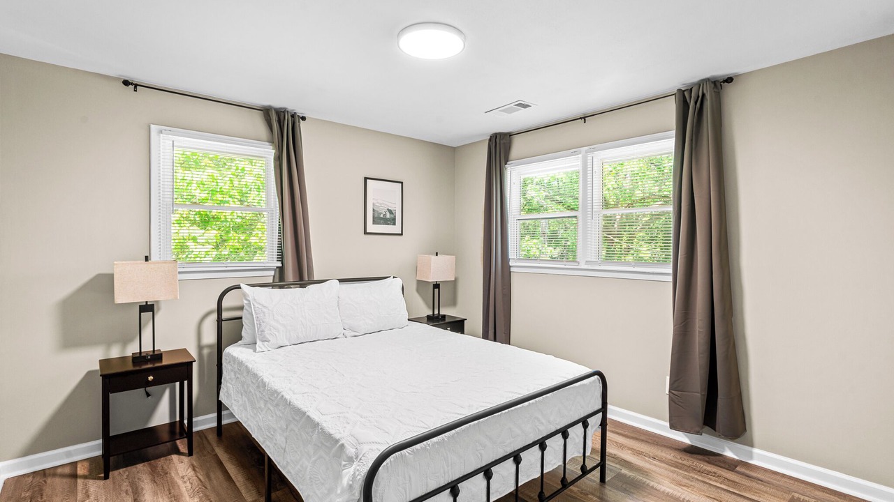Photo of Bedroom in Mableton