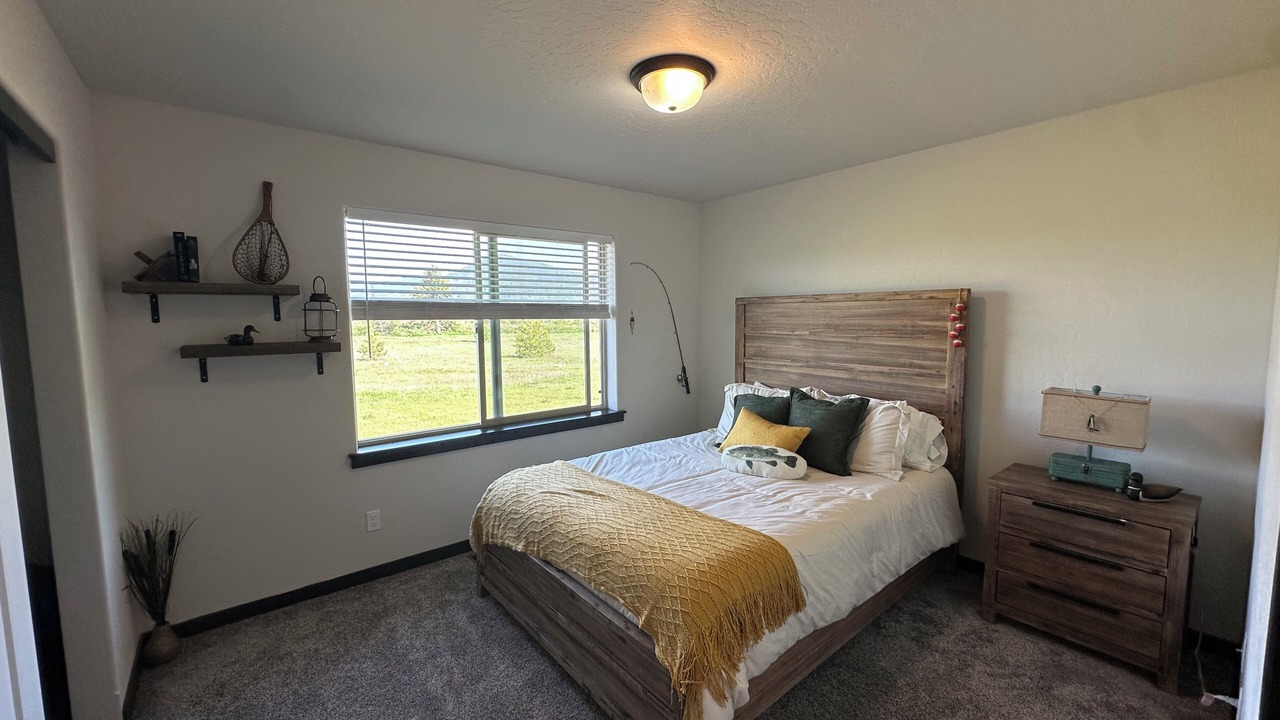 Photo of Bedroom in Athol