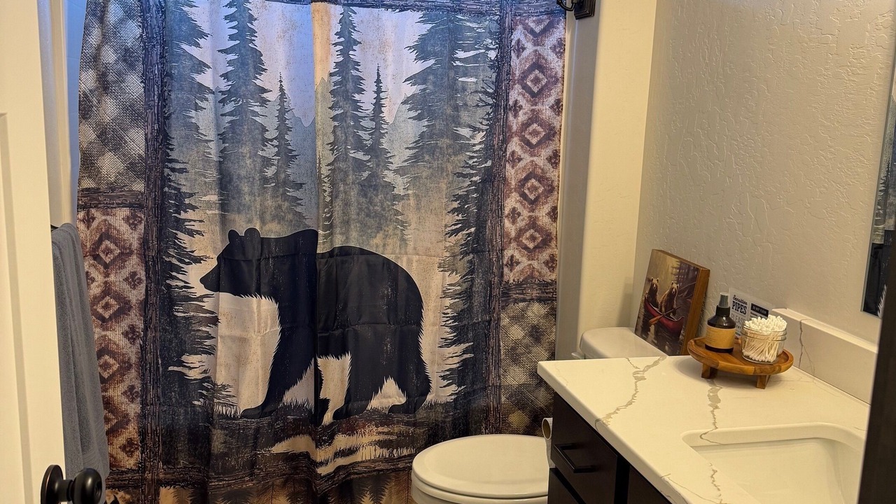 Photo of Bathroom in Athol