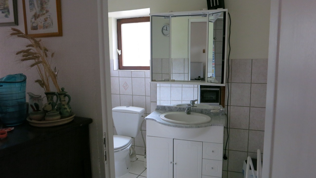 Photo of Bathroom in Clumanc