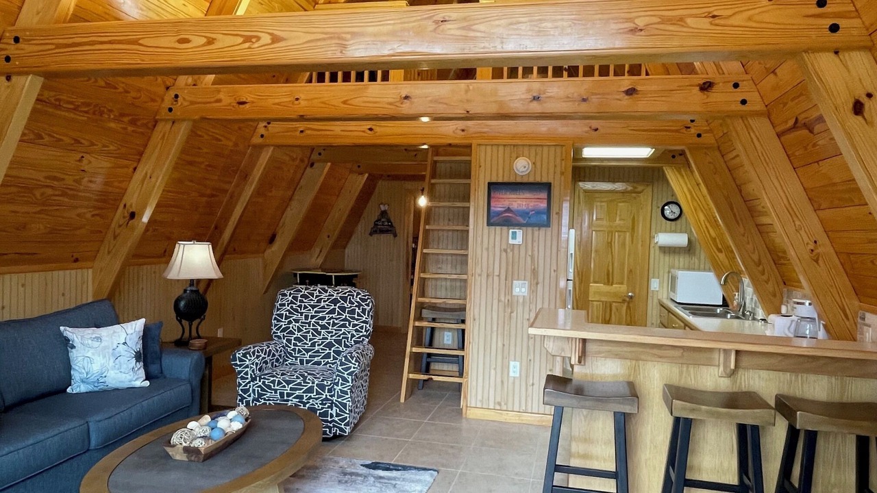 Photo of Livingroom in Amity