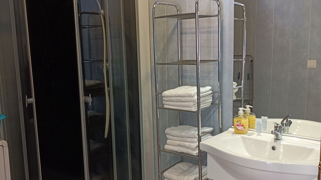Photo of Bathroom in Auzon