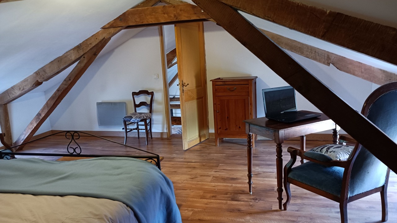 Photo of Bedroom in Auzon